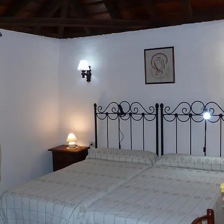 Casas Rurales Los Pajeros * El Paso
